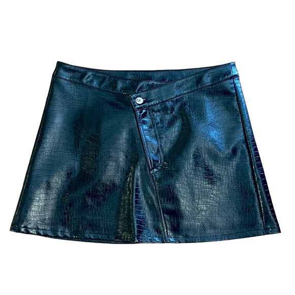 TORN By RONNY KOBO The Donnie Skirt Asymmetric Faux Leather Metallic Croc New - Picture 3 of 15